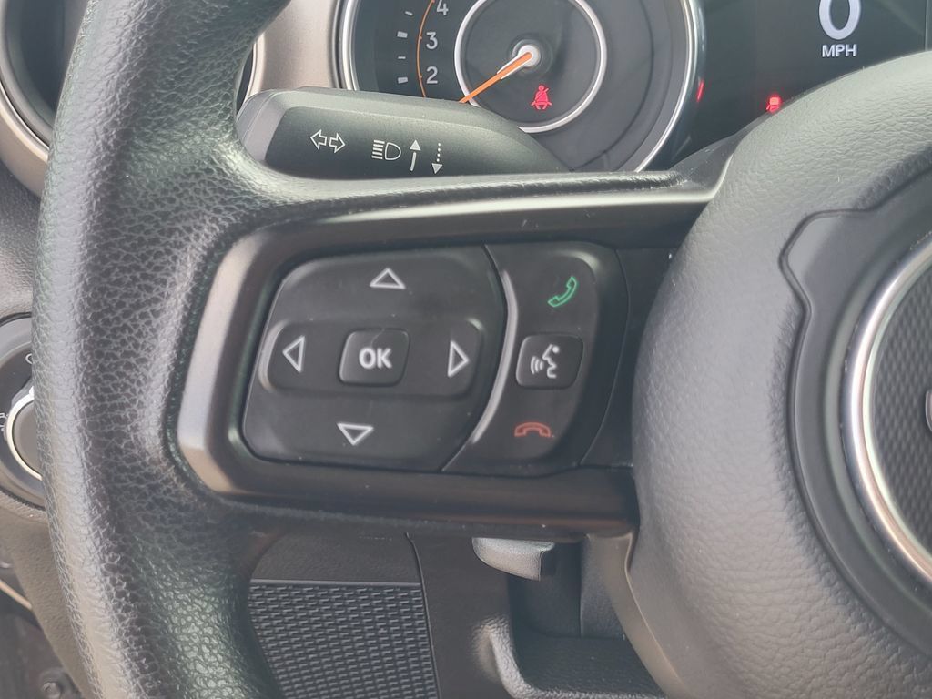 Used 2018 Jeep Wrangler Unlimited Sport AWD/4WD image 13