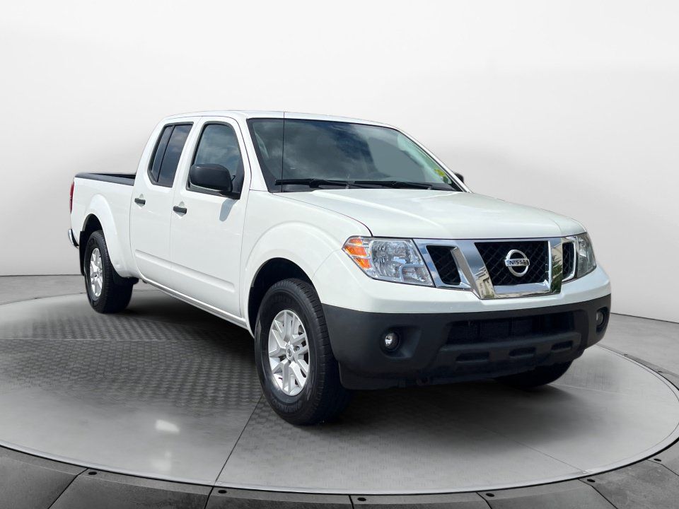 Used 2020 Nissan Frontier SV AWD/4WD image 1