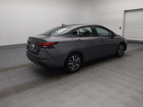 Used 2025 Nissan Versa SV FWD image 10