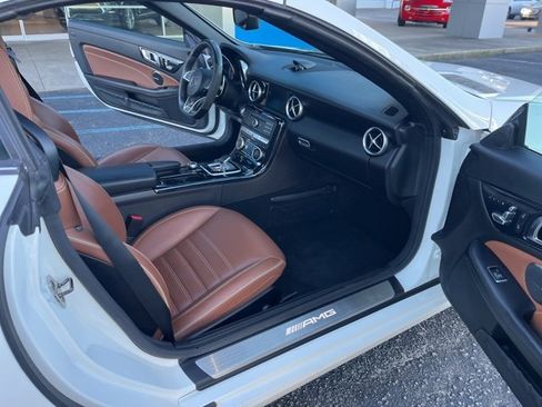 Used 2020 Mercedes-Benz SLC 43 AMG image 12