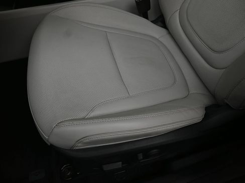 Used 2025 Hyundai Tucson Limited AWD/4WD image 22