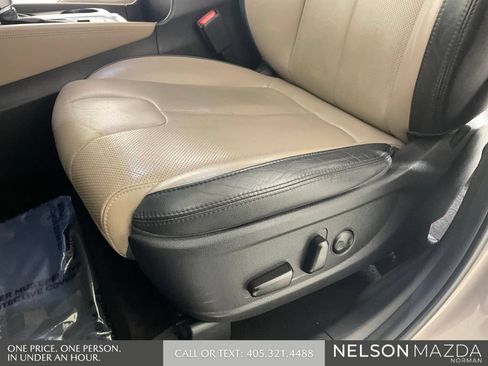 Used 2020 Hyundai Santa Fe SEL AWD/4WD image 25