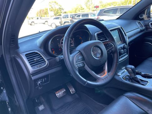 Used 2018 Jeep Grand Cherokee High Altitude image 11