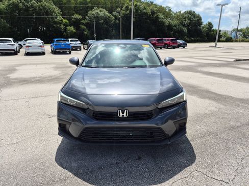 Used 2024 Honda Civic EX image 9