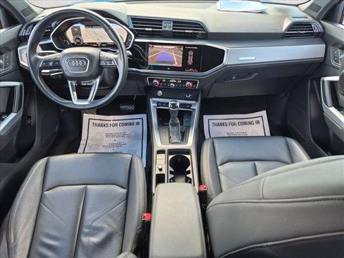 Used 2020 Audi Q3 2.0T Premium Plus w/ Premium Plus Package AWD/4WD image 18