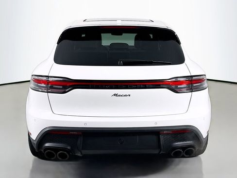 Used 2023 Porsche Macan image 10