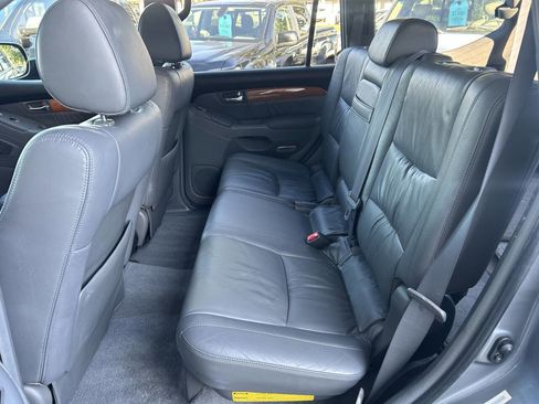 Used 2005 Lexus GX 470 image 10