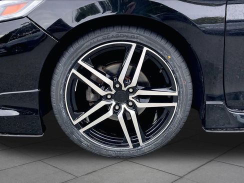 Used 2015 Honda Accord EX-L image 10