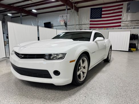 Used 2015 Chevrolet Camaro LT image 4