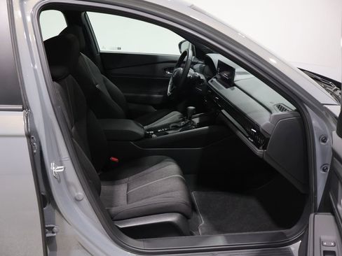 Used 2025 Honda Accord Sport image 24