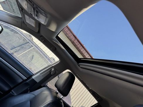 Certified 2019 Toyota Highlander Limited image 7