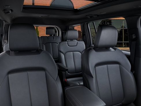 New 2026 Jeep Grand Cherokee L Limited AWD/4WD image 26