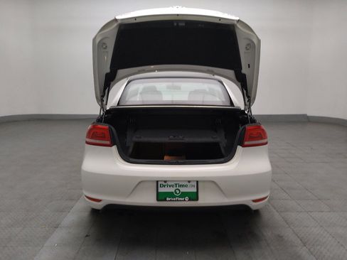 Used 2014 Volkswagen Eos FWD image 29
