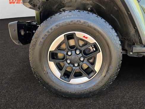 Used 2020 Jeep Wrangler Unlimited Rubicon w/ Uconnect 4C Nav & Sound Group image 14