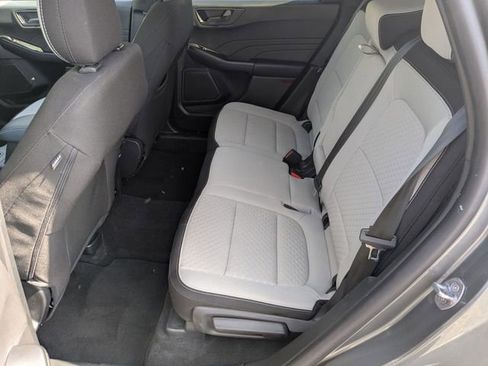 Used 2024 Ford Escape Active w/ Tech Pack #1 AWD/4WD image 19