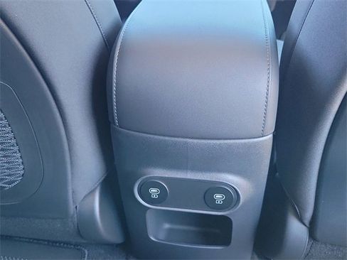 New 2026 Hyundai Ioniq 5 SE image 17