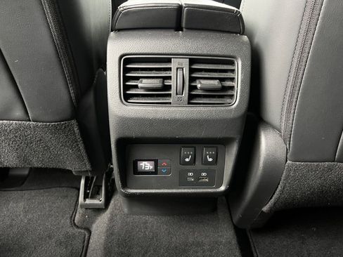 Certified 2023 Nissan Rogue Platinum w/ Platinum Premium Package AWD/4WD image 24