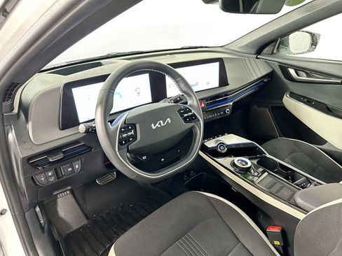 Used 2023 Kia EV6 GT-Line w/ GT-Line Suede Seat Package AWD/4WD image 22