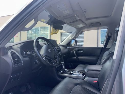 Used 2021 Nissan Armada Platinum image 6