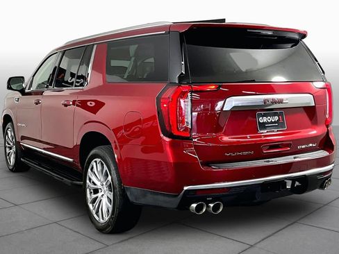 Used 2023 GMC Yukon XL Denali AWD/4WD image 12