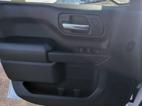 New 2026 Chevrolet Silverado 1500 Custom w/ Rally Edition image 18