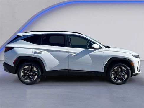 New 2026 Hyundai Tucson SEL Plus FWD image 6