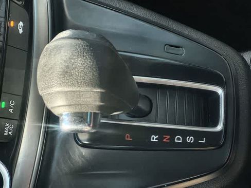 Used 2015 Honda CR-V LX image 16