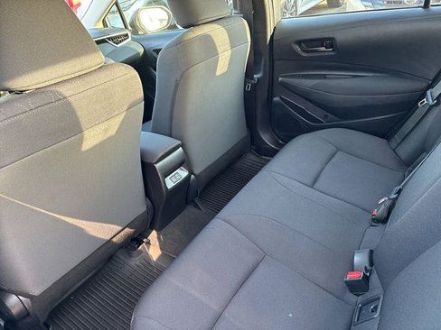 Certified 2025 Toyota Corolla LE FWD image 10