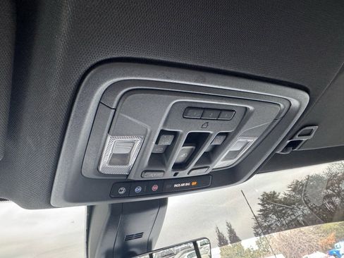 Used 2021 GMC Sierra 2500 AT4 w/ AT4 Premium Plus Package image 37