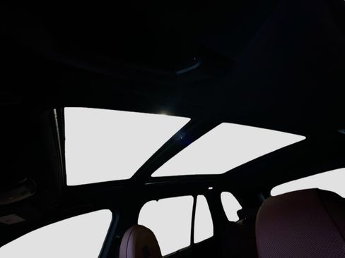 Used 2026 BMW X5 xDrive40i w/ Executive Package image 15