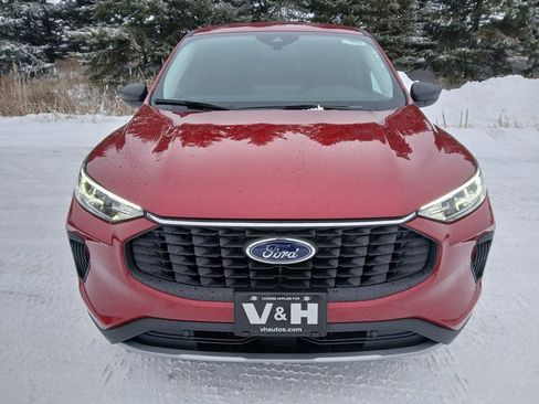 New 2026 Ford Escape Active w/ Tech Pack #1 AWD/4WD image 2