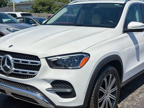 Used 2025 Mercedes-Benz GLE 350 4MATIC image 9