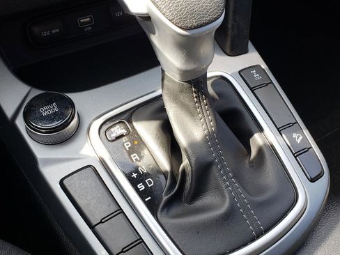 Used 2022 Kia Seltos LX image 15