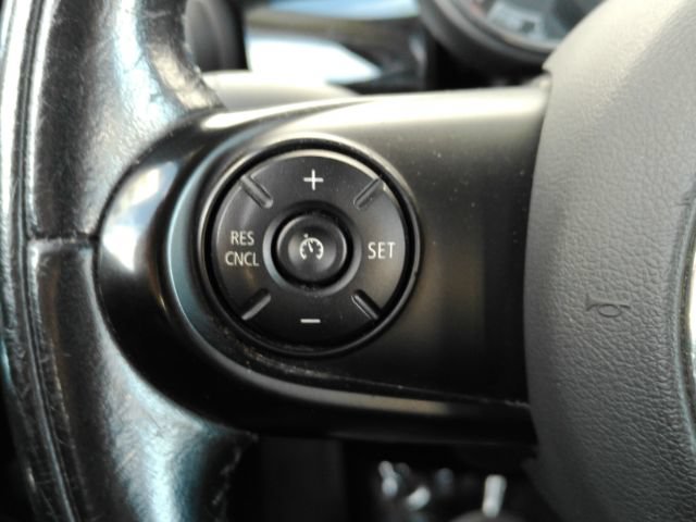 Used 2021 MINI Cooper 4-Door Hardtop FWD image 32