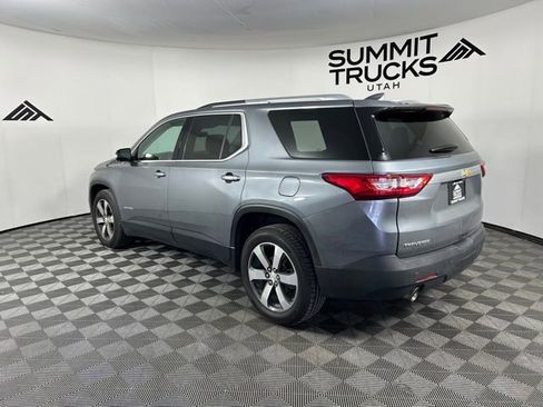 Used 2018 Chevrolet Traverse LT image 5