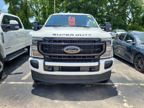 Used 2022 Ford F250 Lariat w/ Lariat Ultimate Package AWD/4WD image 2