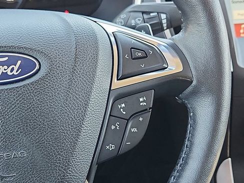 Used 2018 Ford Edge SEL w/ Equipment Group 201A AWD/4WD image 23