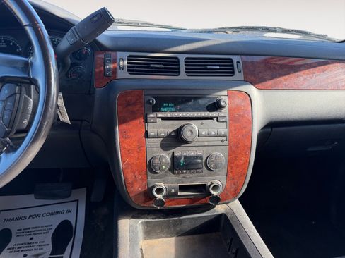 Used 2010 Chevrolet Suburban LS w/ Interior Plus Package image 11