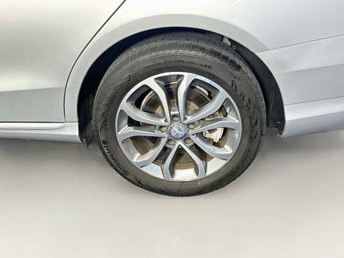 Used 2015 Mercedes-Benz C 300 4MATIC Sedan image 11