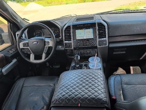 Used 2017 Ford F150 Lariat AWD/4WD image 13