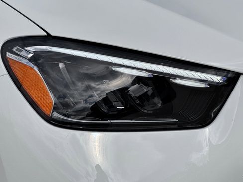 New 2026 Mercedes-Benz GLE 450 4MATIC image 11
