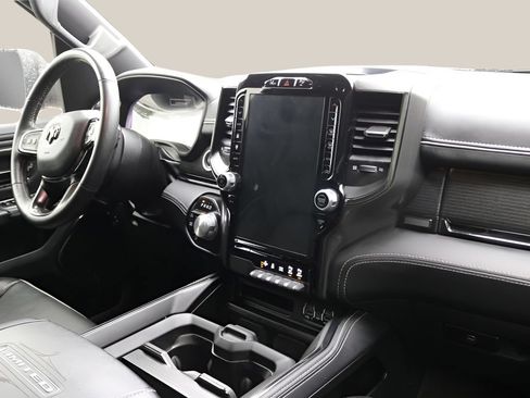 Used 2024 RAM 1500 Limited AWD/4WD image 22