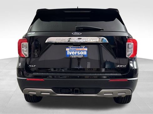 Used 2023 Ford Explorer XLT w/ Equipment Group 202A image 8