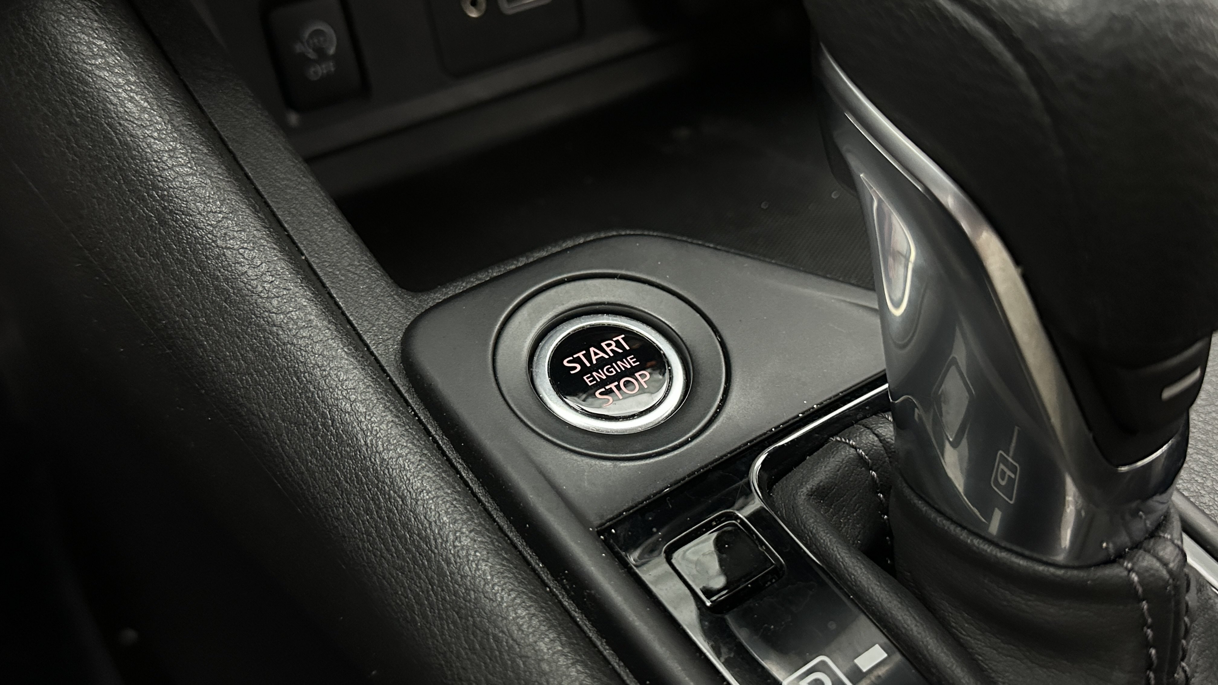 Used 2024 Nissan Sentra S w/ Lighting Package FWD image 17