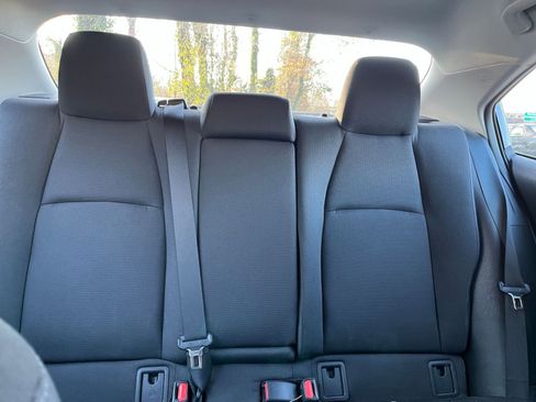 Used 2025 Toyota Corolla LE image 36