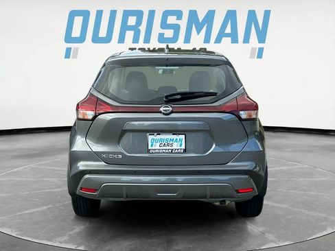 Used 2025 Nissan Kicks Play S FWD image 6