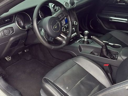 Used 2017 Ford Mustang GT Premium w/ GT Performance Package image 7