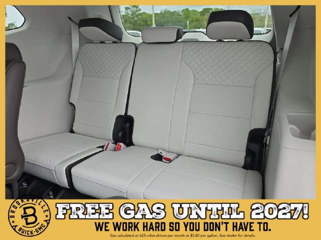 New 2027 GMC Acadia Denali w/ Denali Reserve Package FWD image 16