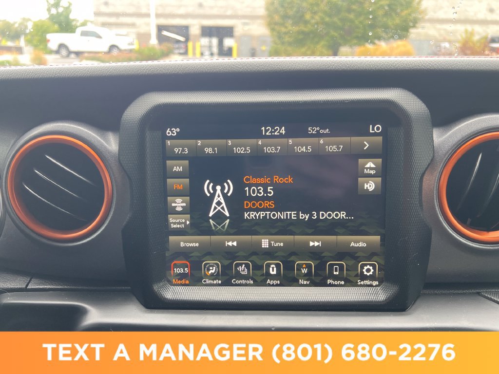 Used 2022 Jeep Gladiator Sport AWD/4WD image 23
