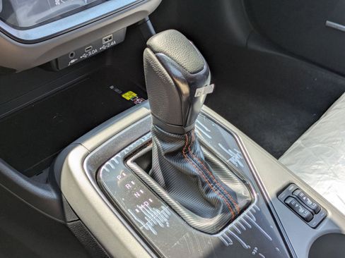 New 2025 Subaru Crosstrek 2.5i Limited AWD/4WD image 13